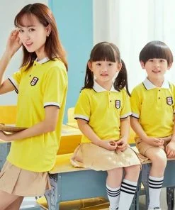 đồng phục giáo viên mầm non vàng