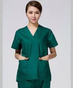đồng phục y tế xanh lục