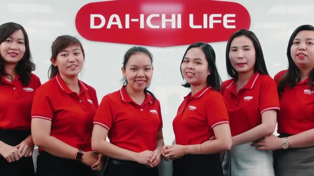 may áo thun đồng phục