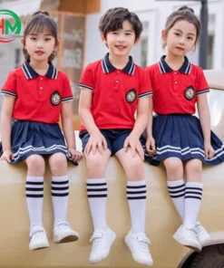 Mẫu đồng phục học sinh mầm non màu đỏ phối xanh đen