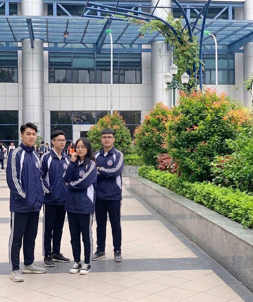 Đồng phục áo khoác NEU – Thiết kế thể thao, nhận diện Đại học Kinh tế Quốc dân 4 Mẫu đồng phục áo khoác NEU phù hợp với mọi hoạt động trong trường